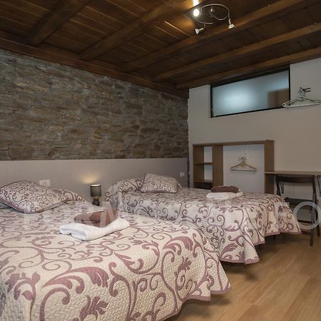 Pension Siete En El Camino Sarria Bagian luar foto