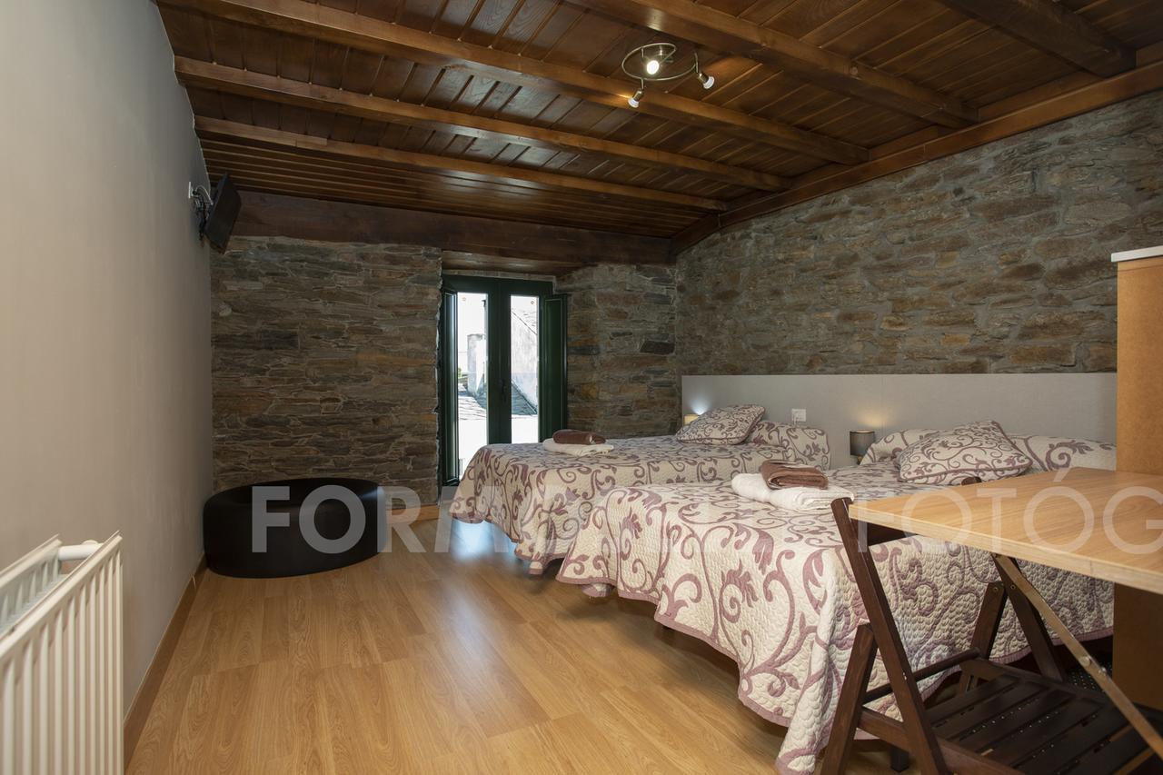 Pension Siete En El Camino Sarria Bagian luar foto
